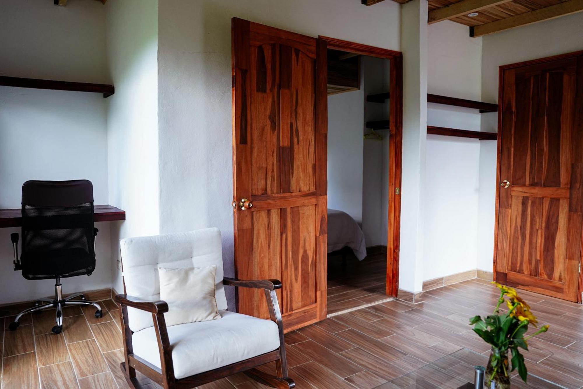 Essence Arenal Spa & Yoga El Castillo Экстерьер фото
