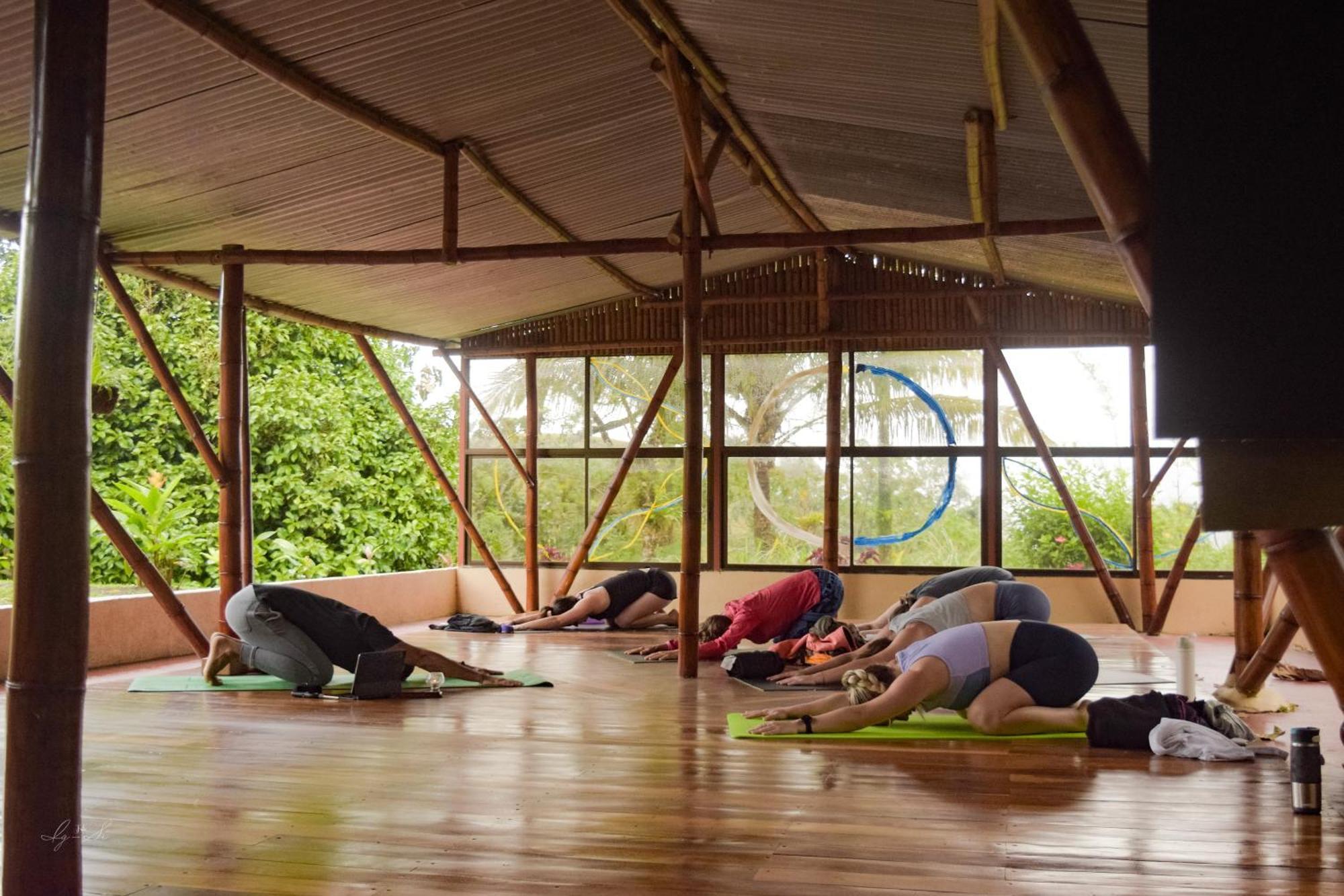 Essence Arenal Spa & Yoga El Castillo Экстерьер фото